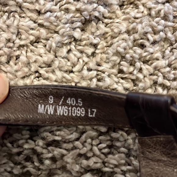 BORN hand crafted brown leather sandles - Picture 6 of 6